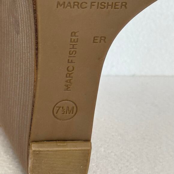 Marc Fisher 7.5 wedges - Picture 5 of 5